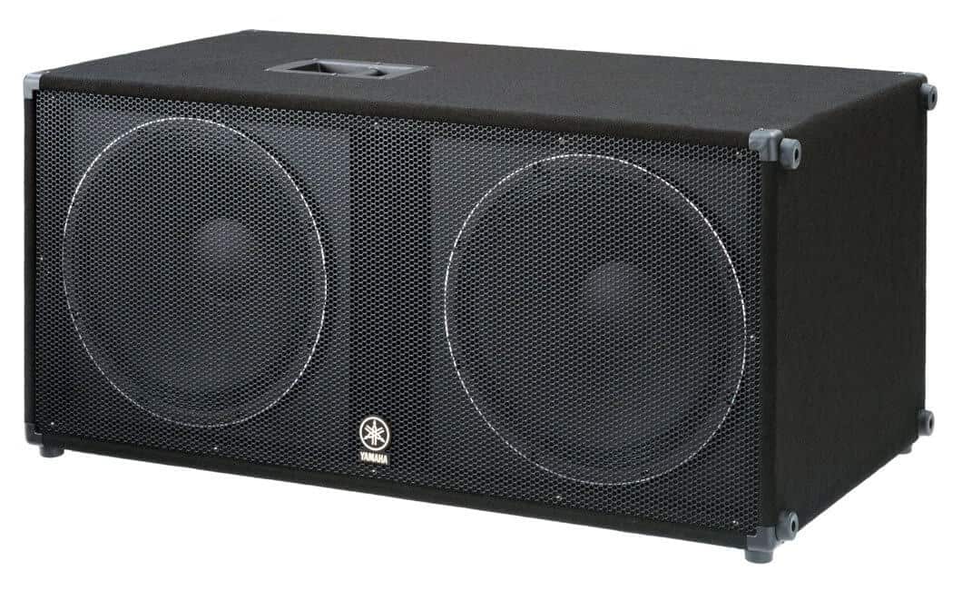 Yamaha CW-218V Subwoofer Activo 18 Pulgadas